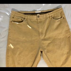 Alexander Julian men’s khakis